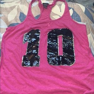 tank top with number 10